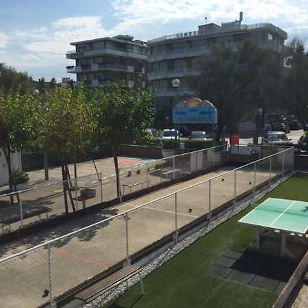 Hotel Ninfea Cervia Exterior photo