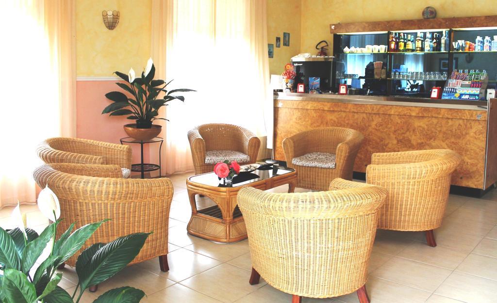 Hotel Ninfea Cervia Exterior photo