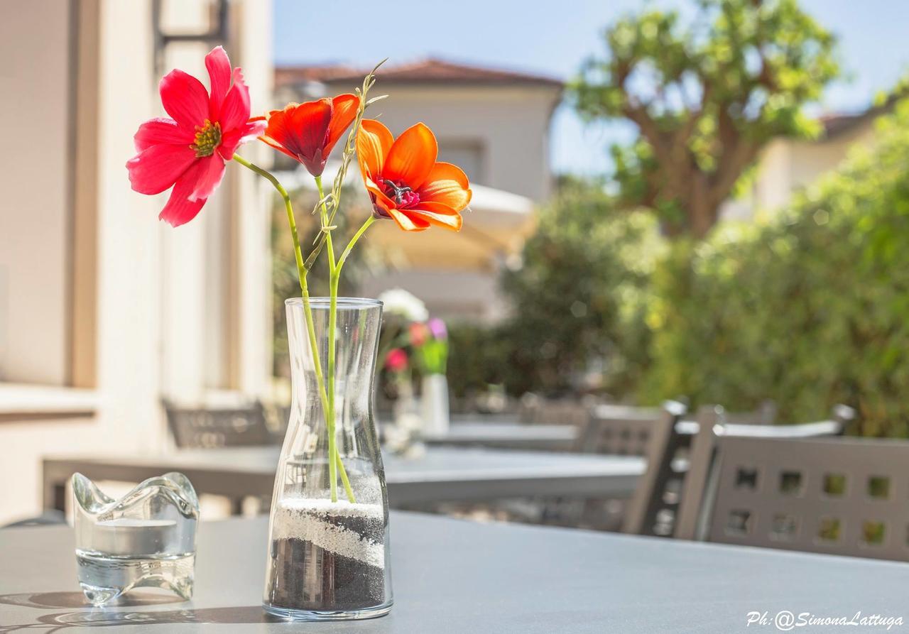 Hotel Ninfea Cervia Exterior photo
